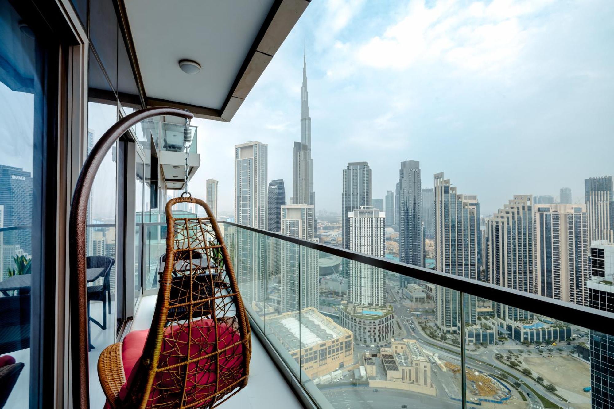 Aliving Luxe 2Br With Burj Khalifa View Infinity Pool Midtown-4704 Apartment Dubai Exterior photo